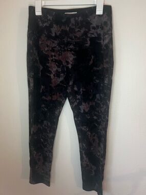 Rachel Zoe XL High Waisted Leggings Abstract Floral Black Pink Athleisure Pants